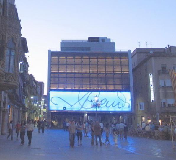 Els botiguers de Reus regalen 20.000 entrades gratuïtes per a visitar el Gaudí Centre