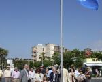 The beach of La Pineda wears a blue flag one more year