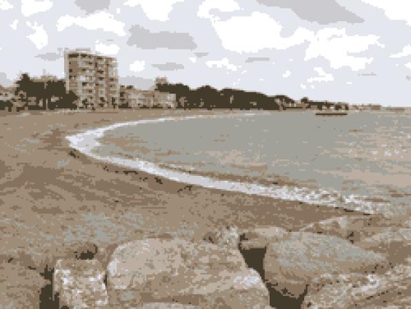 Cambrils estrena una nova platja a lArdiaca