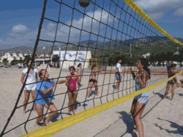 LHospitalet de lInfant acull el 13è Campus de voleibol de la Federació Catalana