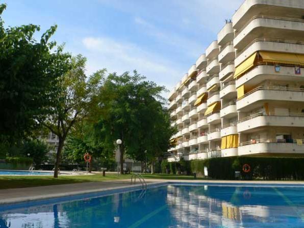 Apartamentos Adyal - Piscina de l'edifici Cordoba de Salou